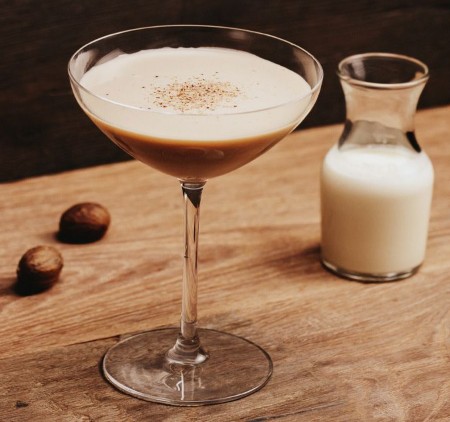 Brandy Alexander Cocktail Recipe